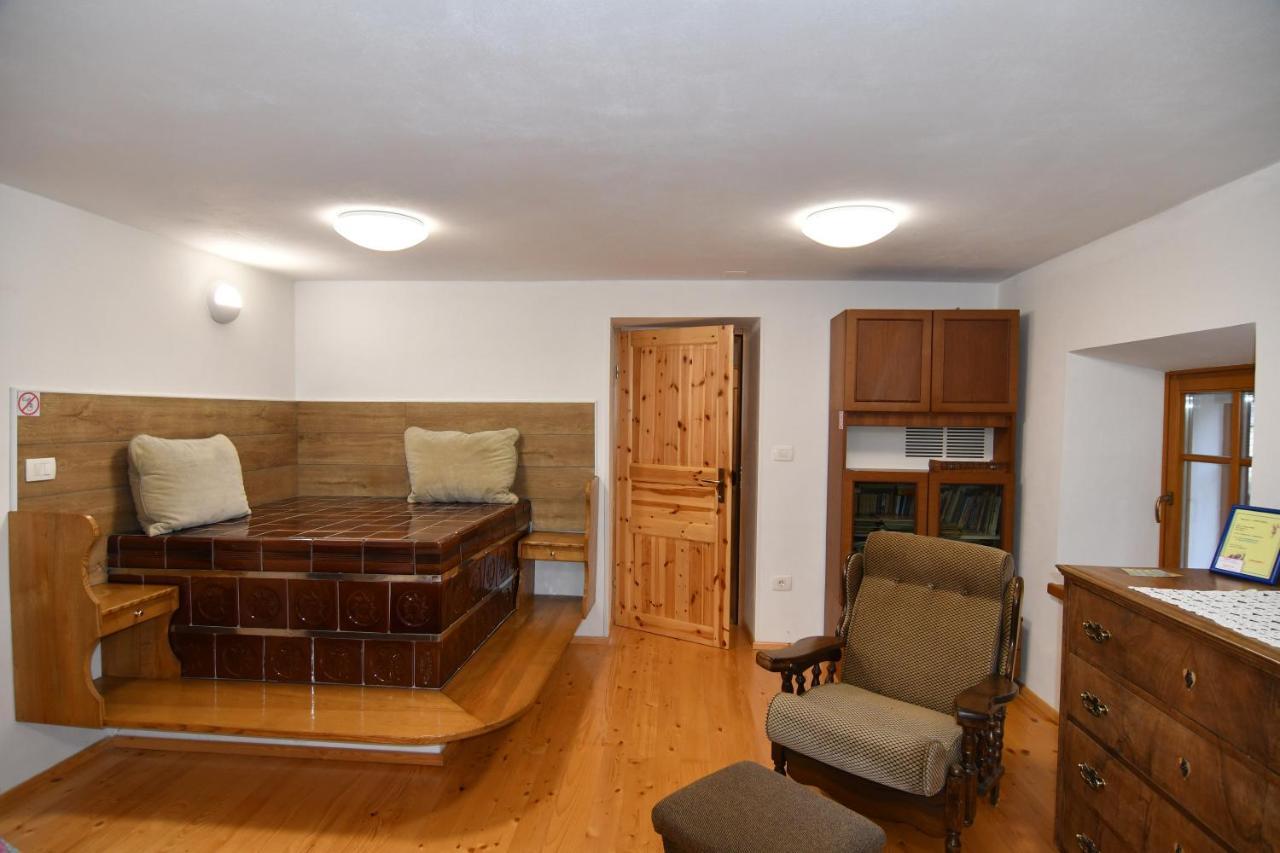 Apartment Perunika 采尔克诺 外观 照片