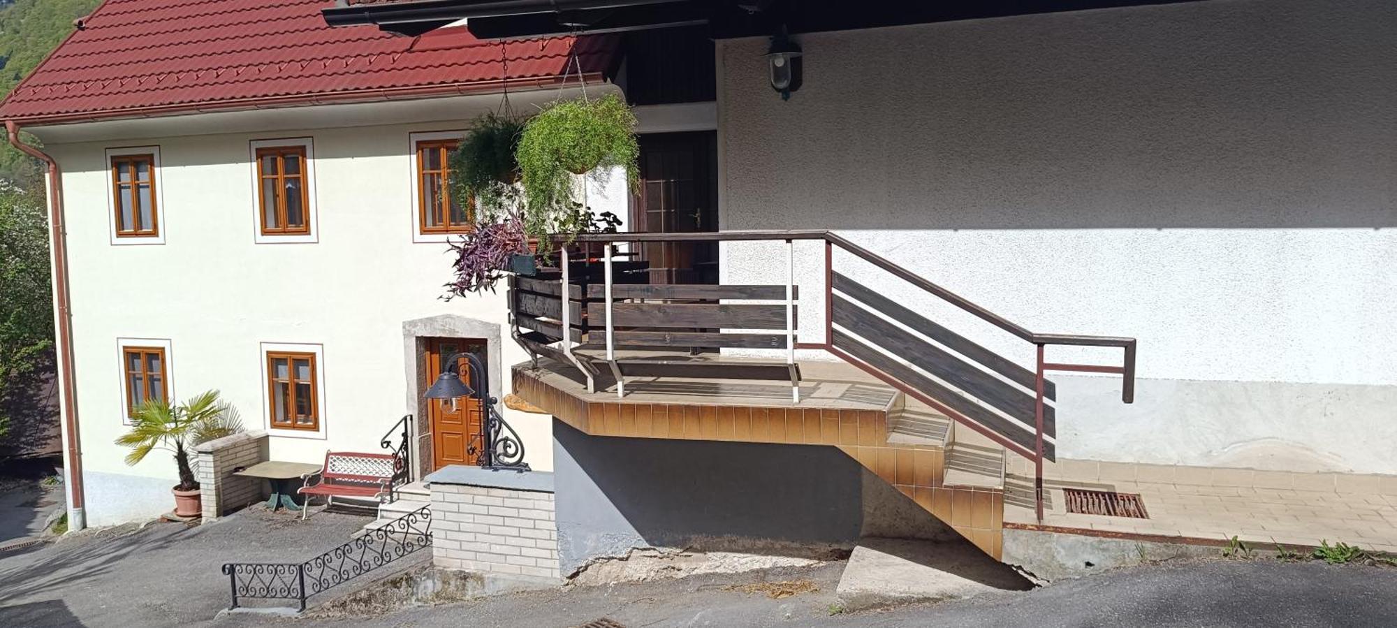 Apartment Perunika 采尔克诺 外观 照片